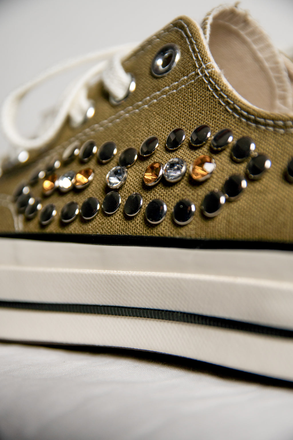 Studded Converse Chuck 70's