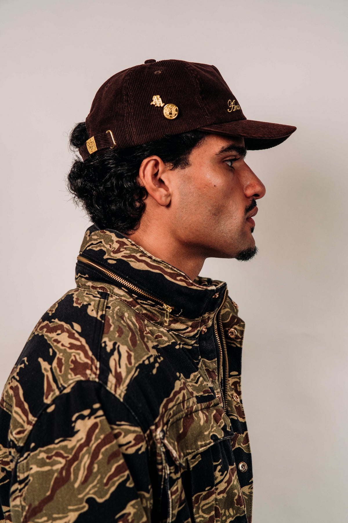 Corduroy snapback